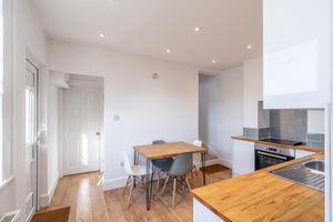 Photo 5- click for photo gallery